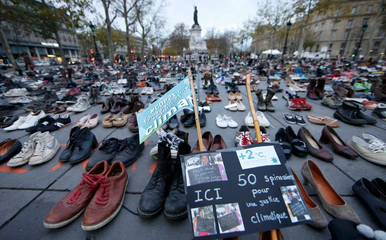 COP21 shoes photo Paris